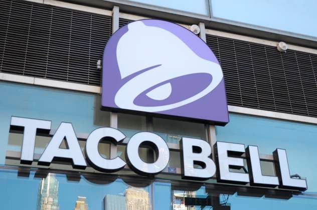 Daily Life in New York City, US - 21 Feb 2025 A Taco Bell restaurant is seen in Manhattan, New York City. New York United States Copyright: xJiminxKimx xSOPAxImagesx JKIM_daily_life_nyc_feb_21_25_DSC2245.jpeg