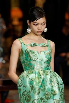 Huishan Zhang London Ready to wear fall winter 2025:26 LONDON February 2025 Huishan Zhang London Ready to wear fall winter 2025:26 LONDON February 2025, Credit:Zeppelin Avalon  Copyright: xZeppelinx xAvalonx 0967648174
