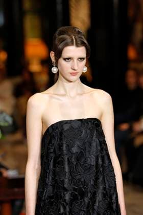 Huishan Zhang London Ready to wear fall winter 2025:26 LONDON February 2025 Huishan Zhang London Ready to wear fall winter 2025:26 LONDON February 2025, Credit:Zeppelin Avalon  Copyright: xZeppelinx xAvalonx 0967648410