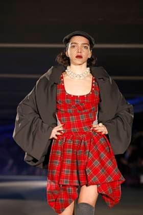 Sinead Gorey London Ready to wear fall winter 2025:26 LONDON February 2025 Sinead Gorey London Ready to wear fall winter 2025:26 LONDON February 2025, Credit:Zeppelin Avalon  Copyright: xZeppelinx xAvalonx 0967651037