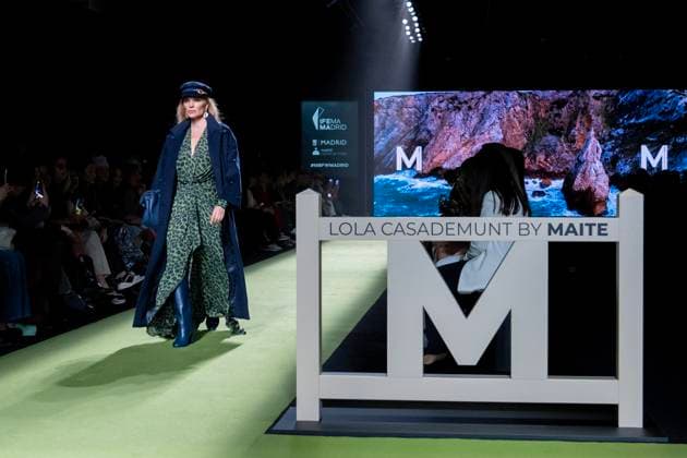 February 22, 2025, Madrid, Madrid, Spain: ESTHER CAo˜ADAS walks the runway at the LOLA CASADEMUNT BY MAITE fashion show during the Mercedes Benz Fashion Week Madrid at Madrid Mercedes Fashion Week on February 22, 2025 in Madrid, Spain. Madrid Spain - ZUMAc312 1059177243st Copyright: xOscarxManuelxSanchezx