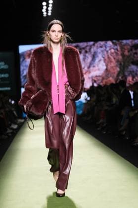 lola Casademunt Fashion Week A model walks the runway wearing a design by Lola Casademunt during Mercedes-Benz Fashion Week de Madrid in IFERMA, 22 February 2025 Spain Featuring: A model walks the runway wearing a design by Lola Casademunt during Mercedes-Benz Fashion Week de Madrid in IFERMA, 22 February 2025 Spain Where: Madrid, Spain When: 22 Feb 2025 Credit: Oscar Gonzalez WENN Madrid Spain Copyright: xOscarxGonzalez WENNx wenn40266373 OFA ZOJx wenn40266373