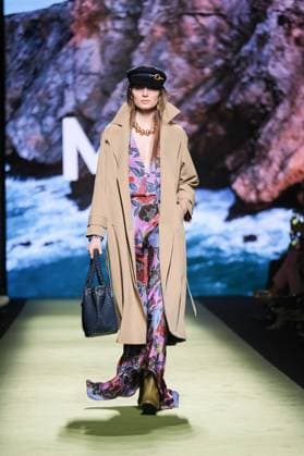 lola Casademunt Fashion Week A model walks the runway wearing a design by Lola Casademunt during Mercedes-Benz Fashion Week de Madrid in IFERMA, 22 February 2025 Spain Featuring: A model walks the runway wearing a design by Lola Casademunt during Mercedes-Benz Fashion Week de Madrid in IFERMA, 22 February 2025 Spain Where: Madrid, Spain When: 22 Feb 2025 Credit: Oscar Gonzalez WENN Madrid Spain Copyright: xOscarxGonzalez WENNx wenn40266345 OFA ZOJx wenn40266345