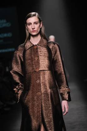 angel schlesser fashion week de madrid A model walks the runway wearing a design by ANGEL SCHLESSER during Mercedes-Benz Fashion Week de Madrid in IFERMA, 22 February 2025 Spain Featuring: A model walks the runway wearing a design by ANGEL SCHLESSER during Mercedes-Benz Fashion Week de Madrid in IFERMA, 22 February 2025 Spain Where: Madrid, Spain When: 22 Feb 2025 Credit: Oscar Gonzalez WENN Madrid Spain Copyright: xOscarxGonzalez WENNx wenn40266232 OFA ZOJx wenn40266232