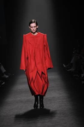 angel schlesser fashion week de madrid A model walks the runway wearing a design by ANGEL SCHLESSER during Mercedes-Benz Fashion Week de Madrid in IFERMA, 22 February 2025 Spain Featuring: A model walks the runway wearing a design by ANGEL SCHLESSER during Mercedes-Benz Fashion Week de Madrid in IFERMA, 22 February 2025 Spain Where: Madrid, Spain When: 22 Feb 2025 Credit: Oscar Gonzalez WENN Madrid Spain Copyright: xOscarxGonzalez WENNx wenn40266224 OFA ZOJx wenn40266224