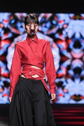 JNORIG Fashion Week de Madrid A model walks the runway wearing a design by JNORIG during Mercedes-Benz Fashion Week de Madrid in IFERMA, 22 February 2025 Spain Featuring: A model walks the runway wearing a design by JNORIG during Mercedes-Benz Fashion Week de Madrid in IFERMA, 22 February 2025 Spain Where: Madrid, Spain When: 22 Feb 2025 Credit: Oscar Gonzalez WENN Madrid Spain Copyright: xOscarxGonzalez WENNx wenn40266183 OFA ZOJx wenn40266183