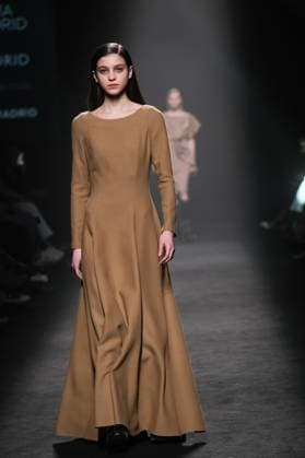 angel schlesser fashion week de madrid A model walks the runway wearing a design by ANGEL SCHLESSER during Mercedes-Benz Fashion Week de Madrid in IFERMA, 22 February 2025 Spain Featuring: A model walks the runway wearing a design by ANGEL SCHLESSER during Mercedes-Benz Fashion Week de Madrid in IFERMA, 22 February 2025 Spain Where: Madrid, Spain When: 22 Feb 2025 Credit: Oscar Gonzalez WENN Madrid Spain Copyright: xOscarxGonzalez WENNx wenn40266206 OFA ZOJx wenn40266206