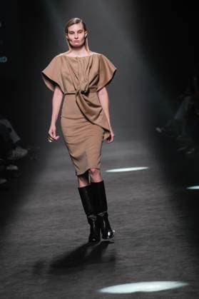angel schlesser fashion week de madrid A model walks the runway wearing a design by ANGEL SCHLESSER during Mercedes-Benz Fashion Week de Madrid in IFERMA, 22 February 2025 Spain Featuring: A model walks the runway wearing a design by ANGEL SCHLESSER during Mercedes-Benz Fashion Week de Madrid in IFERMA, 22 February 2025 Spain Where: Madrid, Spain When: 22 Feb 2025 Credit: Oscar Gonzalez WENN Madrid Spain Copyright: xOscarxGonzalez WENNx wenn40266207 OFA ZOJx wenn40266207
