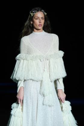 Odette Alvarez during Mercedes Benz Fashion Week de Madrid Odette Alvarez during Mercedes-Benz Fashion Week de Madrid in IFERMA, 22 February 2025 Spain Featuring: A model walks the runway wearing a design by Odette Alvarez during Mercedes-Benz Fashion Week de Madrid in IFERMA, 22 February 2025 Spain Where: Madrid, Spain When: 22 Feb 2025 Credit: Oscar Gonzalez WENN Madrid Spain Copyright: xOscarxGonzalez WENNx wenn40266085 OFA ZOJx wenn40266085