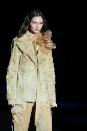 Odette Alvarez during Mercedes Benz Fashion Week de Madrid Odette Alvarez during Mercedes-Benz Fashion Week de Madrid in IFERMA, 22 February 2025 Spain Featuring: A model walks the runway wearing a design by Odette Alvarez during Mercedes-Benz Fashion Week de Madrid in IFERMA, 22 February 2025 Spain Where: Madrid, Spain When: 22 Feb 2025 Credit: Oscar Gonzalez WENN Madrid Spain Copyright: xOscarxGonzalez WENNx wenn40266059 OFA ZOJx wenn40266059