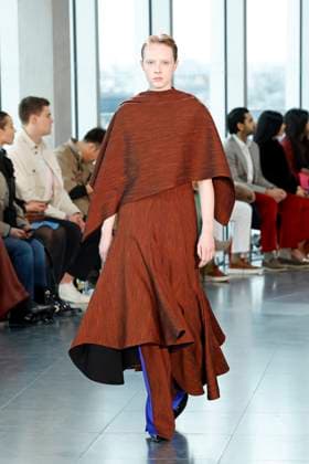 Roksanda London Ready to wear fall winter 2025:26 LONDON February 2025 Roksanda London Ready to wear fall winter 2025:26 LONDON February 2025, Credit:Zeppelin Avalon  Copyright: xZeppelinx xAvalonx 0968141975
