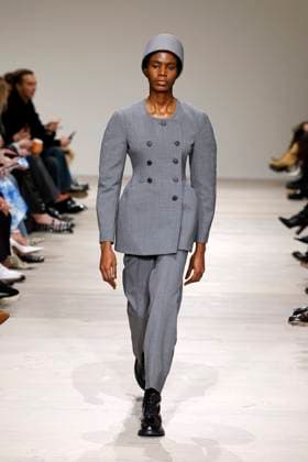 Emilia Wickstead London Ready to wear fall winter 2025:26 LONDON February 2025 Emilia Wickstead London Ready to wear fall winter 2025:26 LONDON February 2025, Credit:Zeppelin Avalon  Copyright: xZeppelinx xAvalonx 0968142687