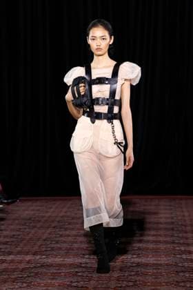 Simone Rocha London Ready to wear fall winter 2025:26 LONDON February 2025 Simone Rocha London Ready to wear fall winter 2025:26 LONDON February 2025, Credit:Zeppelin Avalon  Copyright: xZeppelinx xAvalonx 0968157237