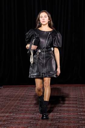 Simone Rocha London Ready to wear fall winter 2025:26 LONDON February 2025 Simone Rocha London Ready to wear fall winter 2025:26 LONDON February 2025, Credit:Zeppelin Avalon  Copyright: xZeppelinx xAvalonx 0968157336