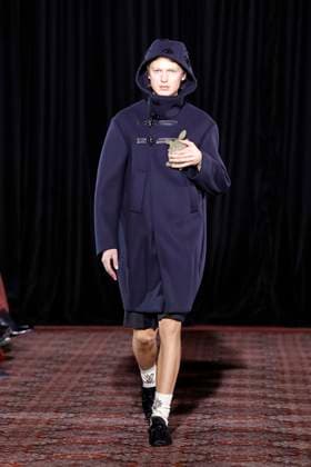 Simone Rocha London Ready to wear fall winter 2025:26 LONDON February 2025 Simone Rocha London Ready to wear fall winter 2025:26 LONDON February 2025, Credit:Zeppelin Avalon  Copyright: xZeppelinx xAvalonx 0968157438