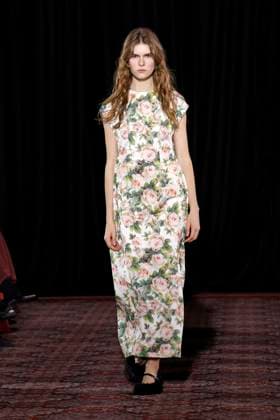 Simone Rocha London Ready to wear fall winter 2025:26 LONDON February 2025 Simone Rocha London Ready to wear fall winter 2025:26 LONDON February 2025, Credit:Zeppelin Avalon  Copyright: xZeppelinx xAvalonx 0968157595