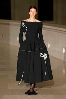 Erdem London Ready to wear fall winter 2025:26; LONDON February 2025 Erdem London Ready to wear fall winter 2025:26; LONDON February 2025, Credit:Zeppelin Avalon  Copyright: xZeppelinx xAvalonx 0968247824