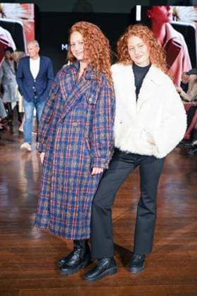 Milan, Milan Women s Fashion Week: Fall Winter 2025 - Women s Fashion, Fall Winter 2025.- Maryling fashion show - guests in the photo: Serena and Letizia Reginelli  Copyright: xSimonaxChiocciax xipa-agency.netx xSimonaxChiocciax IPA_Agency_IPA54521739