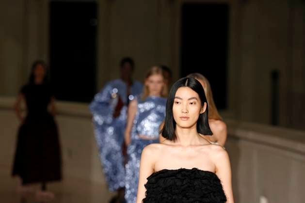 Erdem London Ready to wear fall winter 2025:26 LONDON February 2025 Erdem London Ready to wear fall winter 2025:26 LONDON February 2025, Credit:Zeppelin Avalon  Copyright: xZeppelinx xAvalonx 0968413350