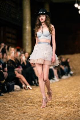 Aadnevik - Runway - LFW February 2024 LONDON, ENGLAND - 18 FEBRUARY: A model catwalks at the Aadnevik show during London Fashion Week February 2024 at on the 18 February, 2024 in London, England., Credit:Lounis Tiar Avalon United Kingdom, London  Copyright: xLounisxTiarx xAvalonx 0968550068
