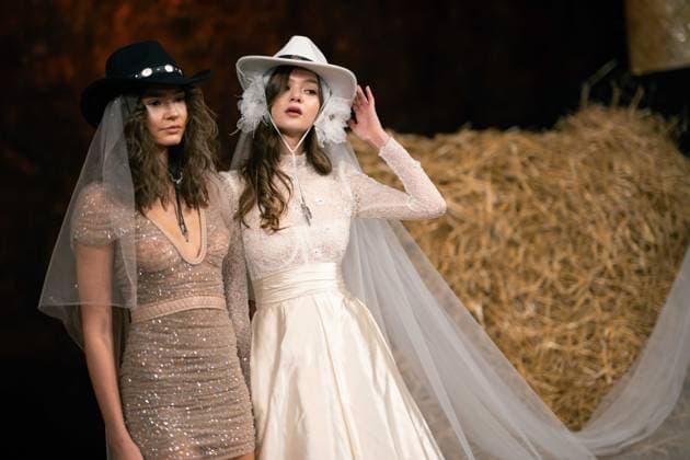 Aadnevik - Runway - LFW February 2025 LONDON, ENGLAND - 24 FEBRUARY: A model catwalks at the Aadnevik show during London Fashion Week on 24 February, 2025 in London, England., Credit:Lounis Tiar Avalon United Kingdom, London  Copyright: xLounisxTiarx xAvalonx 0968601546