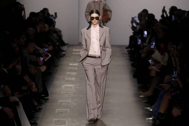 February 25, 2025, Milan, Italy: A proposal by Iceberg presented at Milan s Fashion Week, Milan, Italy, 25 February 2025. The event will run until 03 March. ANSA Milan Italy  - ZUMAa110 20250225_zaf_a110_036 Copyright: xMouradxBaltixTouatix