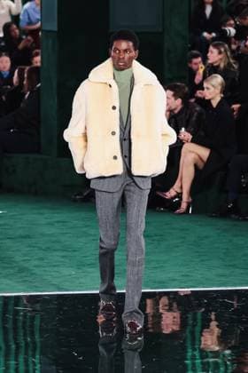 MFW - Gucci Runway Model walks for Gucci show during Milan Fashion Week in Milan, Italy on February 25, 2025. Photo by Alessandro Bremec IPA ABACAPRESS.COM Milan Italy  Copyright: xIPA ABACAx