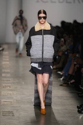 Milan, Milan Women s Fashion Week: Fall Winter 2025 26 - Women s Fashion, Fall Winter 2025 26 - Iceberg fashion show - catwalk in the photo: Model  Copyright: xRiccardoxGIordanox xipa-agency.netx xRiccardoxGIordanox IPA_Agency_IPA54562325