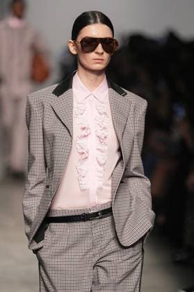 Milan, Milan Women s Fashion Week: Fall Winter 2025 26 - ICEBERG Fashion Show - Catwalk Milan, Milan Women s Fashion Week: Fall Winter 2025 26 - Women s Fashion, Fall Winter 2025 26 - Iceberg fashion show - catwalk in the photo: Model MILAN Italy  Copyright: xIPA ABACAx
