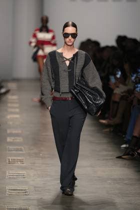 Milan, Italy: Milan, Milan Women s Fashion Week: Fall Winter 2025 26 - Women s Fashion, Fall Winter 2025 26 - Iceberg fashion show - catwalk in the photo: Model Milan Italy  - ZUMAp169 20250225_zea_p169_562 Copyright: xRiccardoxGIordanox