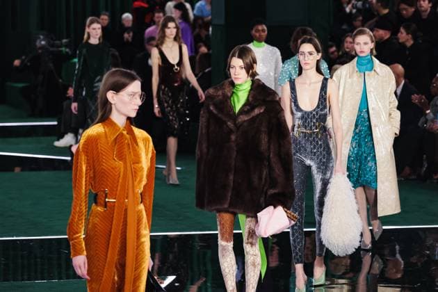 Milan, Milan, Milan Women s Fashion Week: Fall Winter 2025 - Gucci Fashion Show - Catwalk Milan, Milan Women s Fashion Week: Fall Winter 2025 - Women s Fashion, Fall Winter 2025 - Gucci Fashion Show - Catwalk. In the photo: Model- Women s Fashion, Fall Winter 2025 - Gucci Fashion Show - Catwalk. In the photo: Model Milan Italy  Copyright: xIPA ABACAx