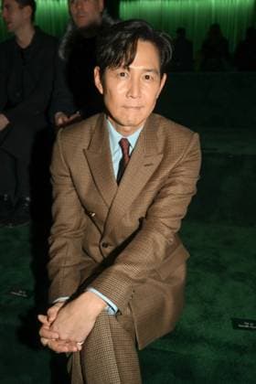 Milan, Milan Women s Fashion Week: Fall Winter 2025 - Gucci Fashion Show - Guests Milan, Milan Women s Fashion Week: Fall Winter 2025 - Women s Fashion, Fall Winter 2025.- Gucci fashion show - guests in the photo: Lee Jungjae MILAN Italy  Copyright: xIPA ABACAx