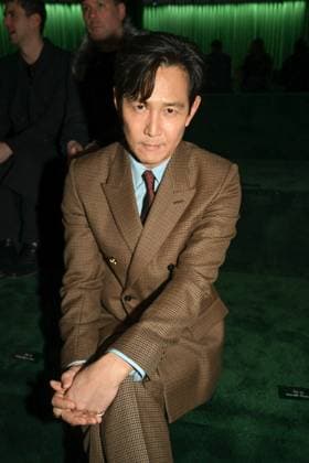 Milan, Milan Women s Fashion Week: Fall Winter 2025 - Gucci Fashion Show - Guests Milan, Milan Women s Fashion Week: Fall Winter 2025 - Women s Fashion, Fall Winter 2025.- Gucci fashion show - guests in the photo: Lee Jungjae MILAN Italy  Copyright: xIPA ABACAx