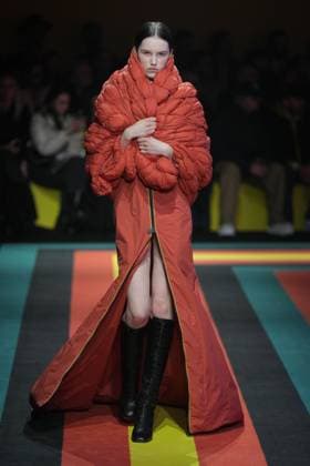 Milan, Italy: Milan, Milan Women s Fashion Week: Fall Winter 2025 26 - Women s Fashion, Fall Winter 2025 26 - K-Way fashion show - catwalk in the photo: Model Milan Italy  - ZUMAp169 20250225_zea_p169_820 Copyright: xRiccardoxGIordanox