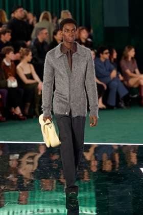 Gucci ready to wear fall winter 2025, Milan, February 2025. Gucci ready to wear fall winter 2025 runway at Milan fashion week, 25 February 2025., Credit:x Avalon London, UK  Copyright: xxx xAvalonx 0968819787