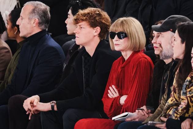 Entertainment Bilder des Tages Milan, Milan Women s Fashion Week: Fall Winter 2025 - Gucci Fashion Show - Front Row Guests Milan, Milan Women s Fashion Week: Fall Winter 2025 - Women s Fashion, Fall Winter 2025 - Gucci Fashion Show - Guests. In the photo: Jannik Sinner (Italian Tennis Player), Anna Wintour (Journalist and Editor-in-Chief of Vogue America) Milan Italy  Copyright: xIPA ABACAx