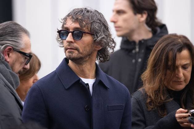 News - Gucci - Arrivals - Milan Fashion Week - Womenswear Fall Winter 2025 2026 Simone Marchetti is seen leaving the Gucci fashion show during the Milan Fashion Week - Womenswear Fall Winter 2025 2026 on February 25, 2025 in Milan, Italy. Photo: Cinzia Camela. MILAN Superstudio Maxi Italy Copyright: xCinziaxCamelax xLiveMediax LPN_1750652