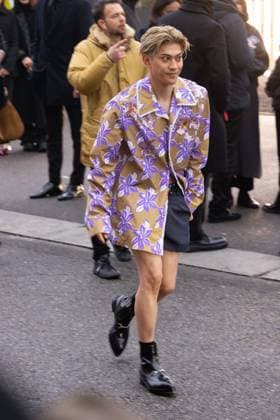News - Gucci - Arrivals - Milan Fashion Week - Womenswear Fall Winter 2025 2026 Yamato is seen leaving the Gucci fashion show during the Milan Fashion Week - Womenswear Fall Winter 2025 2026 on February 25, 2025 in Milan, Italy. Photo: Cinzia Camela. MILAN Superstudio Maxi Italy Copyright: xCinziaxCamelax xLiveMediax LPN_1750780