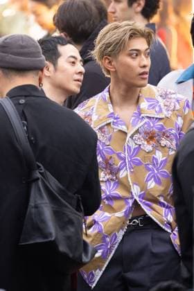 News - Gucci - Arrivals - Milan Fashion Week - Womenswear Fall Winter 2025 2026 Yamato is seen leaving the Gucci fashion show during the Milan Fashion Week - Womenswear Fall Winter 2025 2026 on February 25, 2025 in Milan, Italy. Photo: Cinzia Camela. MILAN Superstudio Maxi Italy Copyright: xCinziaxCamelax xLiveMediax LPN_1750784