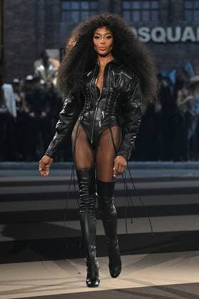 Milan, Milan Women s Fashion Week: Fall Winter 2025 26 - Women s Fashion, Fall Winter 2025 26 - Dsquared2 fashion show - catwalk in the photo: Model  Copyright: xRiccardoxGIordanox xipa-agency.netx xRiccardoxGiordanox IPA_Agency_IPA54583001