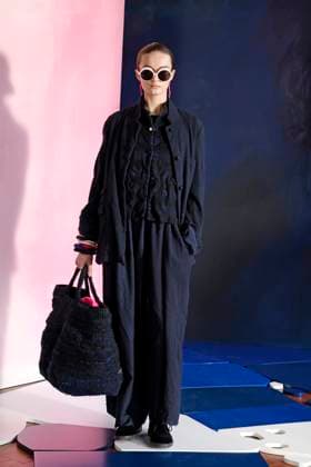 Daniela Gregis Ready to wear fall winter 2025:26 MILAN February 2025 Daniela Gregis Ready to wear fall winter 2025:26 MILAN February 2025, Credit:Zeppelin Avalon  Copyright: xZeppelinx xAvalonx 0969245227