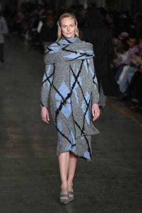 Milan, Milan Women s Fashion Week: Fall Winter 2025 - Marco Rambaldi Fashion Show - Catwalk Milan, Milan Women s Fashion Week: Fall Winter 2025 - Women s Fashion, Fall Winter 2025.- Marco Rambaldi fashion show - catwalk in the photo: model MILAN Italy  Copyright: xIPA ABACAx