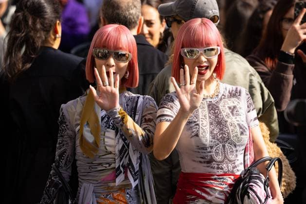 News - Diesel - Arrives - Milan Fashion Week - Womenswear Fall Winter 2025 2026 Amiaya are seen at the Diesel fashion show during the Milan Fashion Week - Womenswear Fall Winter 2025 2026 on February 26, 2025 in Milan, Italy. Photo: Cinzia Camela. MILAN Allianz Cloud Italy Copyright: xCinziaxCamelax xLiveMediax LPN_1752778