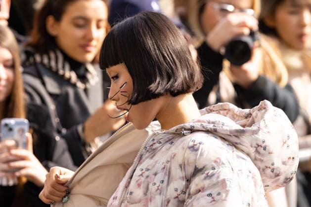 News - Diesel - Arrives - Milan Fashion Week - Womenswear Fall Winter 2025 2026 Lin Lin (with cat whiskers) is seen at the Diesel fashion show during the Milan Fashion Week - Womenswear Fall Winter 2025 2026 on February 26, 2025 in Milan, Italy. Photo: Cinzia Camela. MILAN Allianz Cloud Italy Copyright: xCinziaxCamelax xLiveMediax LPN_1752866