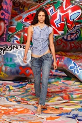 Diesel Ready to wear fall winter 2025:26 MILAN February 2025 Diesel Ready to wear fall winter 2025:26 MILAN February 2025, Credit:Zeppelin Avalon  Copyright: xZeppelinx xAvalonx 0969271809