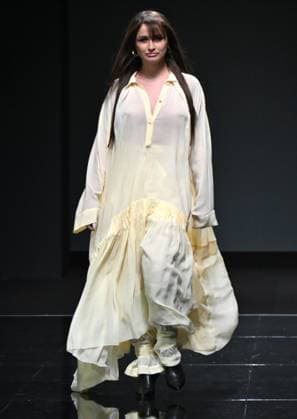 Milan,ItalyMario Dice Fall-Winter 2025-2026 collection at Milan Fashion Week Lineapelle with the participation of celebrity singers for its tenth anniversary. In the photo:Mario Dice show fashion show  Copyright: xNickxZonnax xipa-agency.netx xNickxZonnax IPA_Agency_IPA54623018