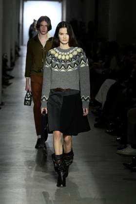 Onitsuka Tiger Ready to wear fall winter 2025:26; MILAN February 2025 Onitsuka Tiger Ready to wear fall winter 2025:26; MILAN February 2025, Credit:Zeppelin Avalon  Copyright: xZeppelinx xAvalonx 0969482935