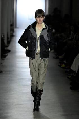 Onitsuka Tiger Ready to wear fall winter 2025:26; MILAN February 2025 Onitsuka Tiger Ready to wear fall winter 2025:26; MILAN February 2025, Credit:Zeppelin Avalon  Copyright: xZeppelinx xAvalonx 0969483607