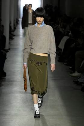 Onitsuka Tiger Ready to wear fall winter 2025:26; MILAN February 2025 Onitsuka Tiger Ready to wear fall winter 2025:26; MILAN February 2025, Credit:Zeppelin Avalon  Copyright: xZeppelinx xAvalonx 0969483051