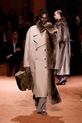 Fendi Ready to wear fall winter 2025:26; MILAN February 2025 Fendi Ready to wear fall winter 2025:26; MILAN February 2025, Credit:Zeppelin Avalon  Copyright: xZeppelinx xAvalonx 0969484299